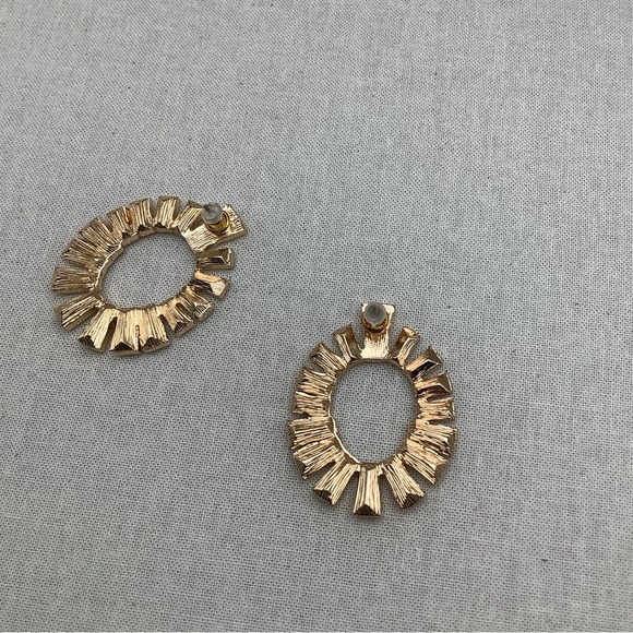 Modernist Multicolor Pierced Earrings - Picture 3 of 3